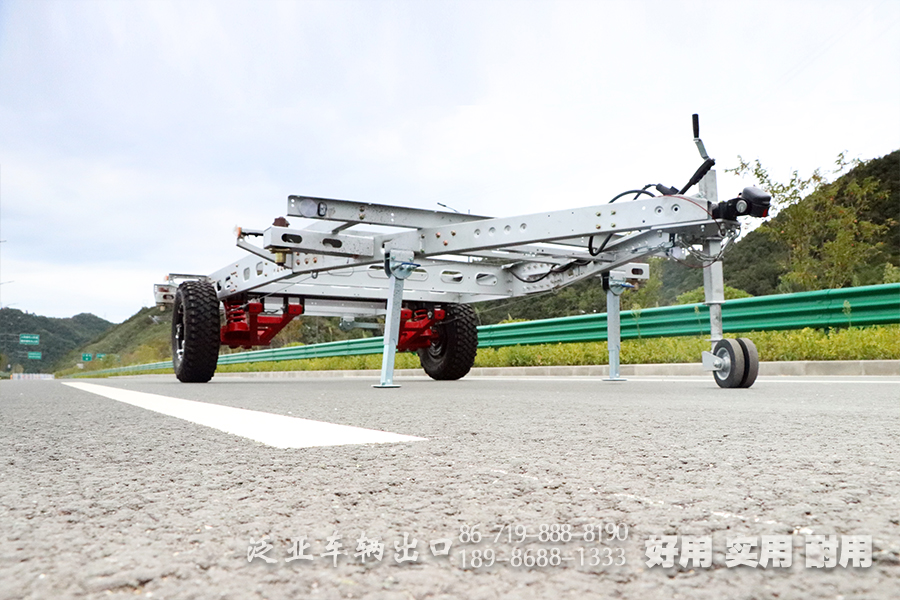 澳洲进口3.5吨拖挂房车底盘_电刹旅居车专用底盘_6米以内拖挂房车定制改装